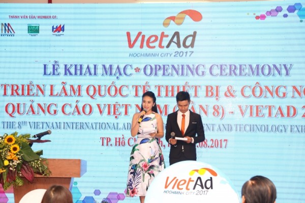 TH PHAP LUAT-Khai mac VietAd 2017 HCM